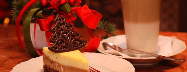 The Ultimate Christmas Dessert: 3-Chocolate No-Bake Cheesecake Magic