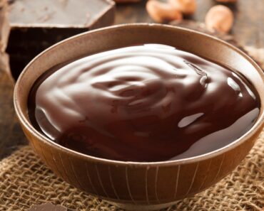 How to Make Chocolate Sauce Recipe