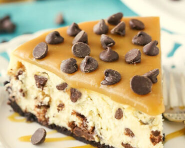 Caramel Chocolate Chip Cheesecake Recipe