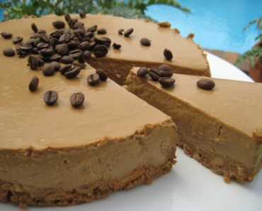 Creamy Cold Coffee Cake