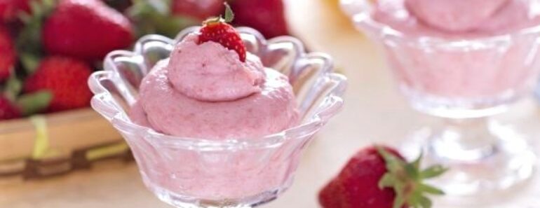 Simple Strawberry Mousse Recipe