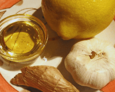 3-Ingredient Home Remedy That Can Help Clear Clogged Arteries, Lower Blood Fat, and Fights Infections