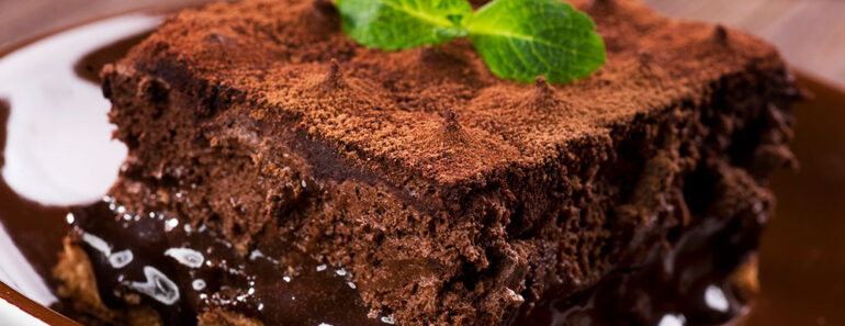 This Creamy Dark Chocolate Tiramisu Is the Dessert Everyone’s Obsessed With – One Bite and You’ll See Why! This Creamy Dark Chocolate Tiramisu Is the Dessert Everyone’s Obsessed With – One Bite and You’ll See Why!