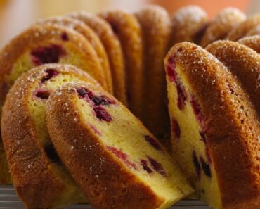 This Moist Orange-Cranberry Pound Cake Is the Zesty Treat You’ve Been Craving! This Moist Orange-Cranberry Pound Cake Is the Zesty Treat You’ve Been Craving!